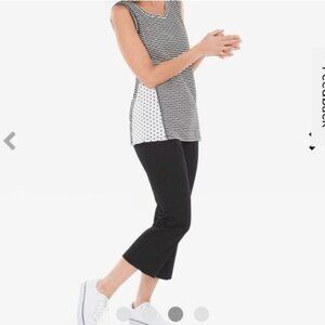 NWT Chico's Secret Stretch Straight-Leg Crops - Black